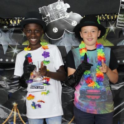 Year 6 Disco (20)